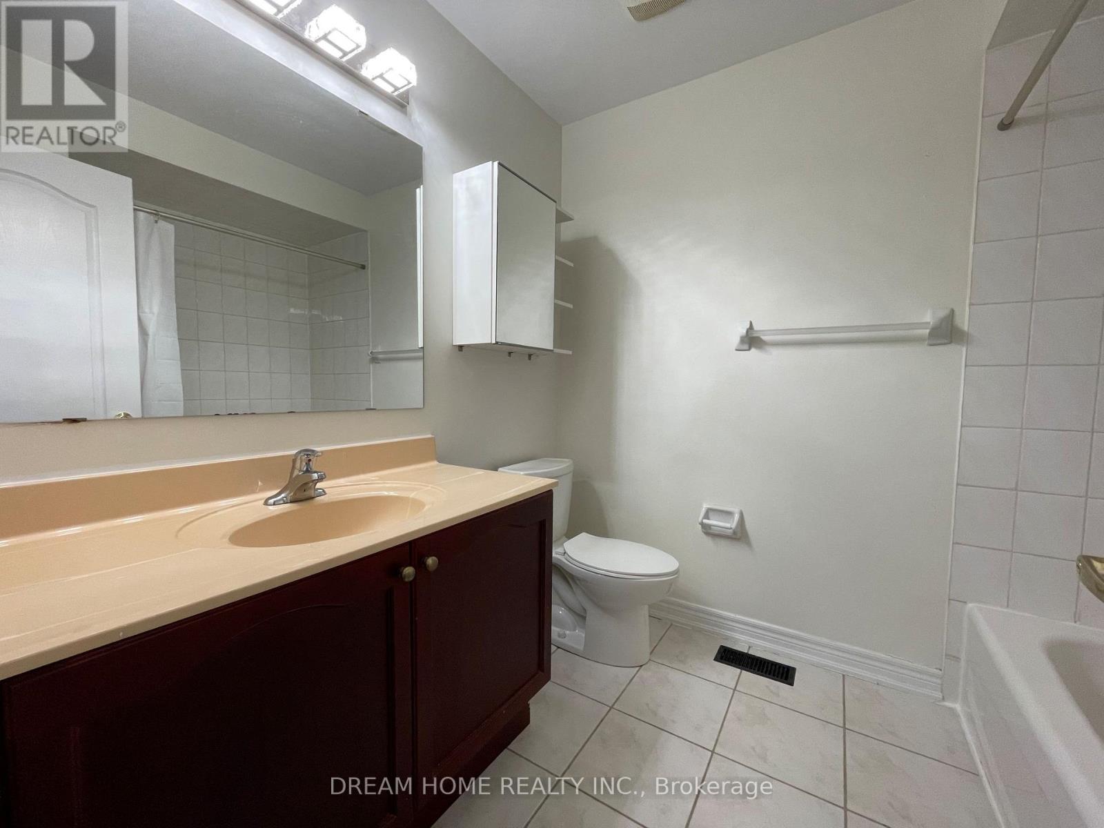 8 Mimosa Street, Markham, Ontario  L6E 1E1 - Photo 14 - N12659294