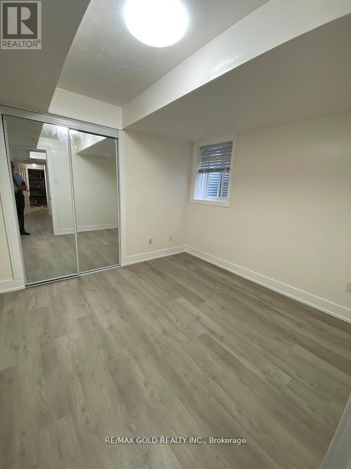 68 Sprucelands Avenue, Brampton, Ontario  L6R 1N3 - Photo 8 - W12658576