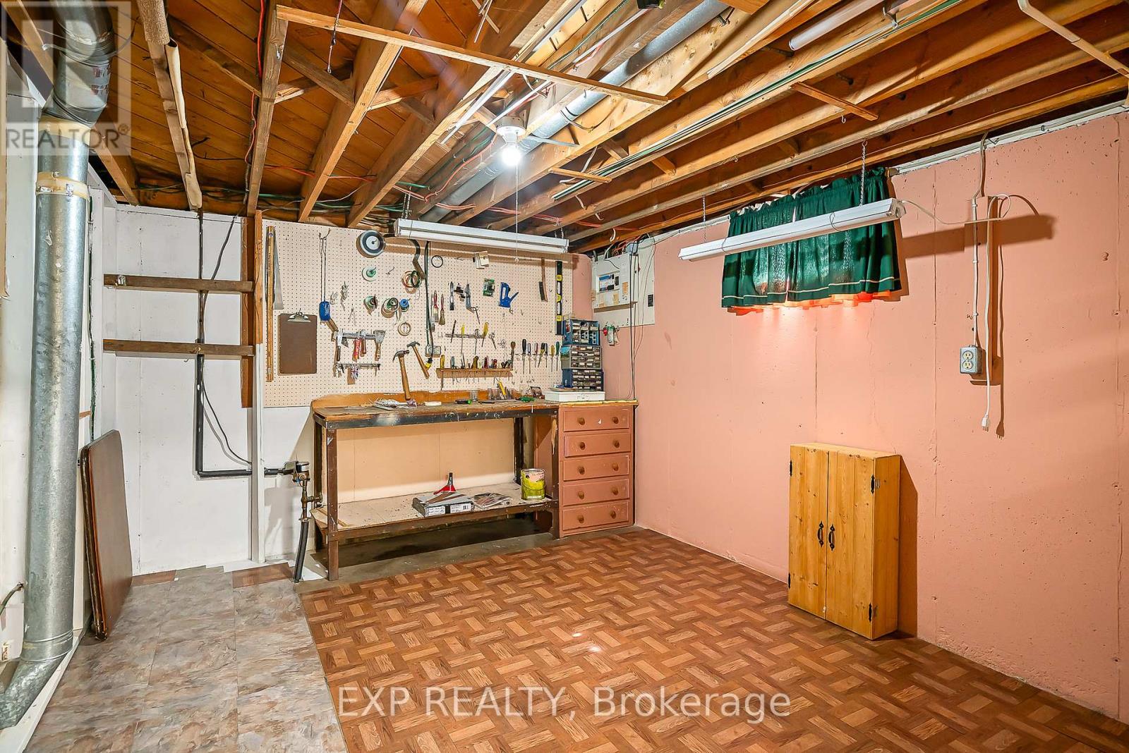 70 Radford Avenue, Fort Erie, Ontario  L2A 5H8 - Photo 21 - X12664132