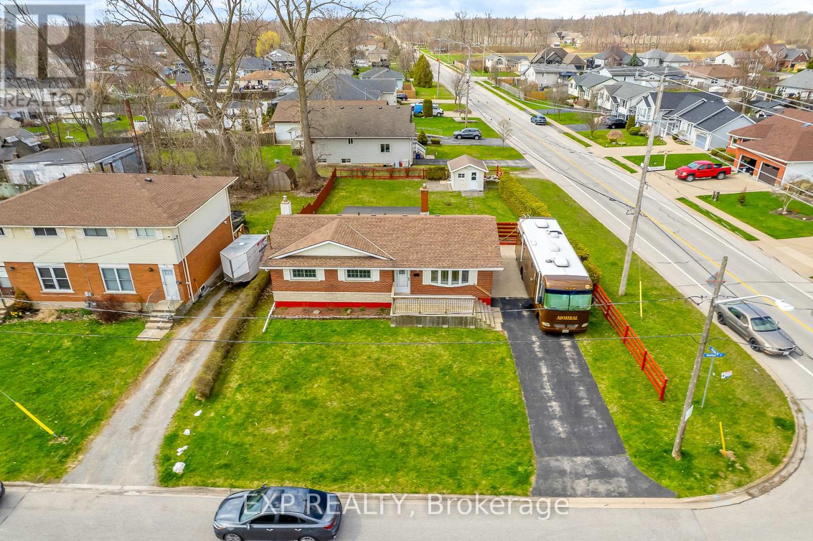 70 Radford Avenue, Fort Erie, Ontario  L2A 5H8 - Photo 33 - X12664132