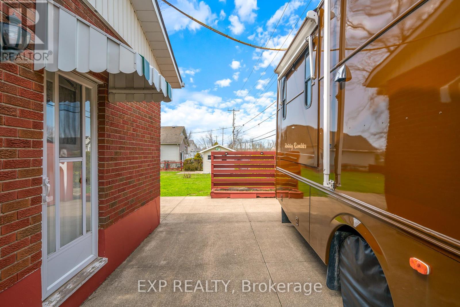 70 Radford Avenue, Fort Erie, Ontario  L2A 5H8 - Photo 46 - X12664132