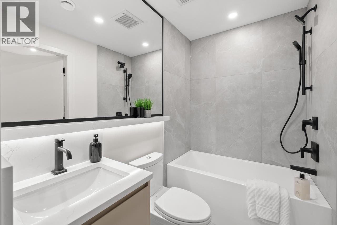 2432 W 49th Avenue, Vancouver, British Columbia  V6M 2V3 - Photo 15 - R3076011