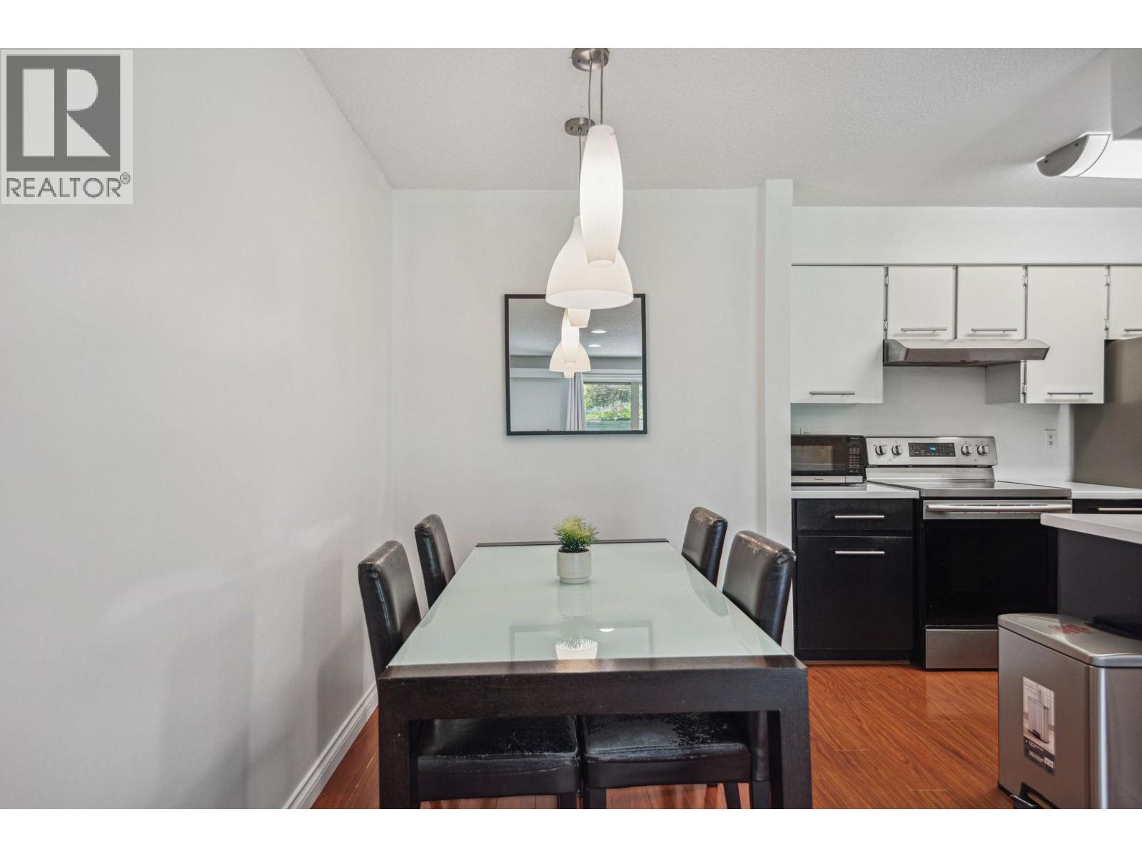 101 9857 Manchester Drive, Burnaby, British Columbia  V3N 4P5 - Photo 10 - R3076038