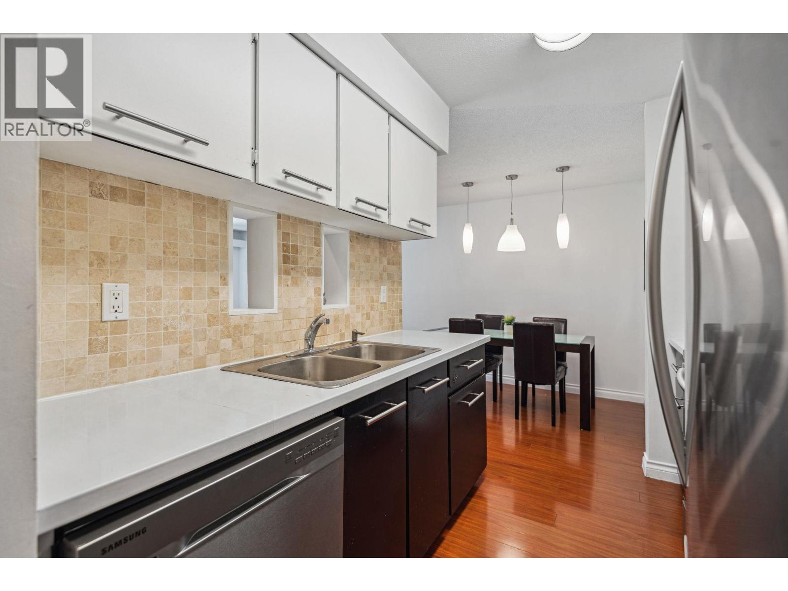 101 9857 Manchester Drive, Burnaby, British Columbia  V3N 4P5 - Photo 12 - R3076038