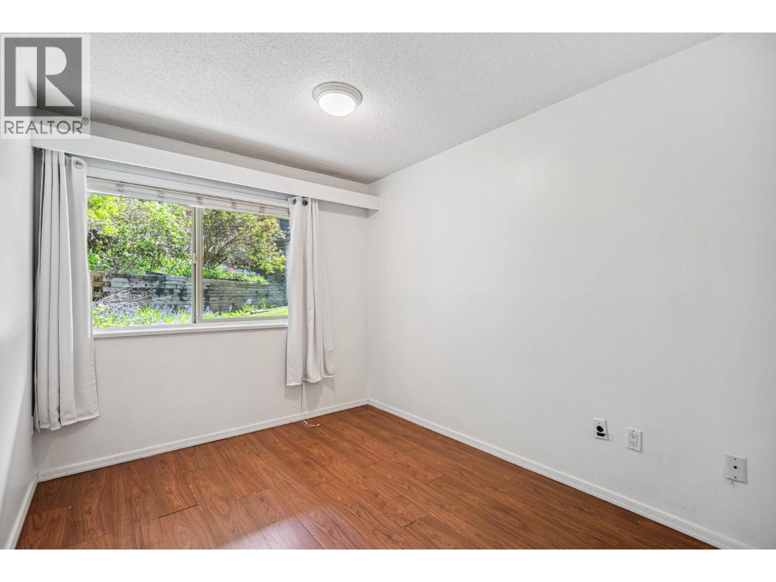 101 9857 Manchester Drive, Burnaby, British Columbia  V3N 4P5 - Photo 19 - R3076038