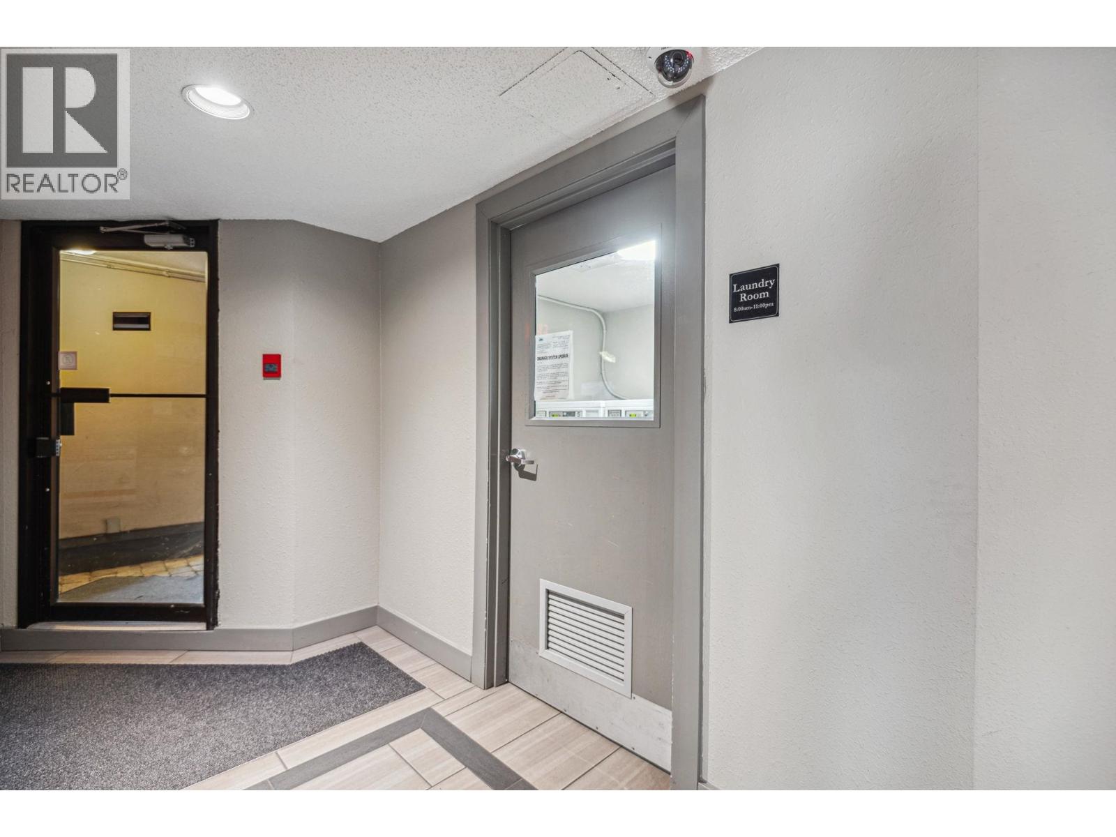 101 9857 Manchester Drive, Burnaby, British Columbia  V3N 4P5 - Photo 23 - R3076038