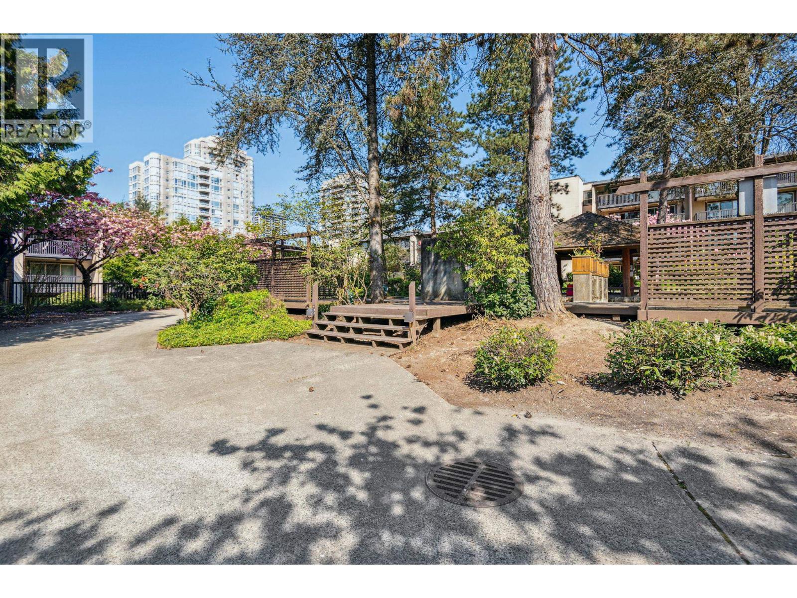 101 9857 Manchester Drive, Burnaby, British Columbia  V3N 4P5 - Photo 35 - R3076038