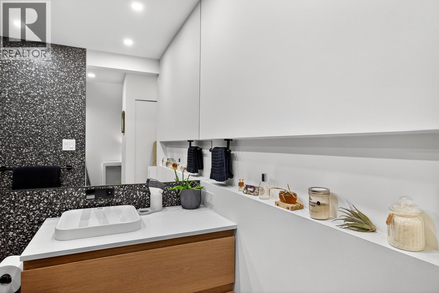 314 1429 E 4th Avenue, Vancouver, British Columbia  V5N 1J6 - Photo 20 - R3076047