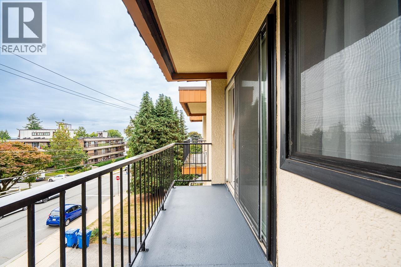 306 505 Ninth Street, New Westminster, British Columbia  V3M 3W6 - Photo 19 - R3076056