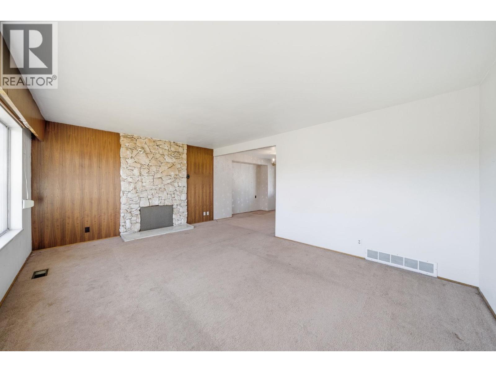 4561 Manor Street, Vancouver, British Columbia  V5R 3X4 - Photo 7 - R3076016