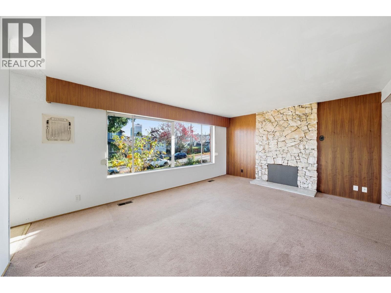 4561 Manor Street, Vancouver, British Columbia  V5R 3X4 - Photo 8 - R3076016