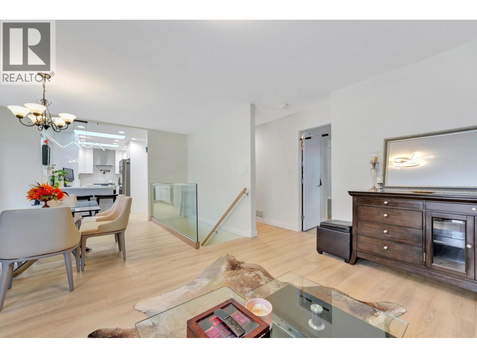 3512 Pearkes Place, Port Coquitlam, British Columbia  V3B 5E5 - Photo 14 - R3076065