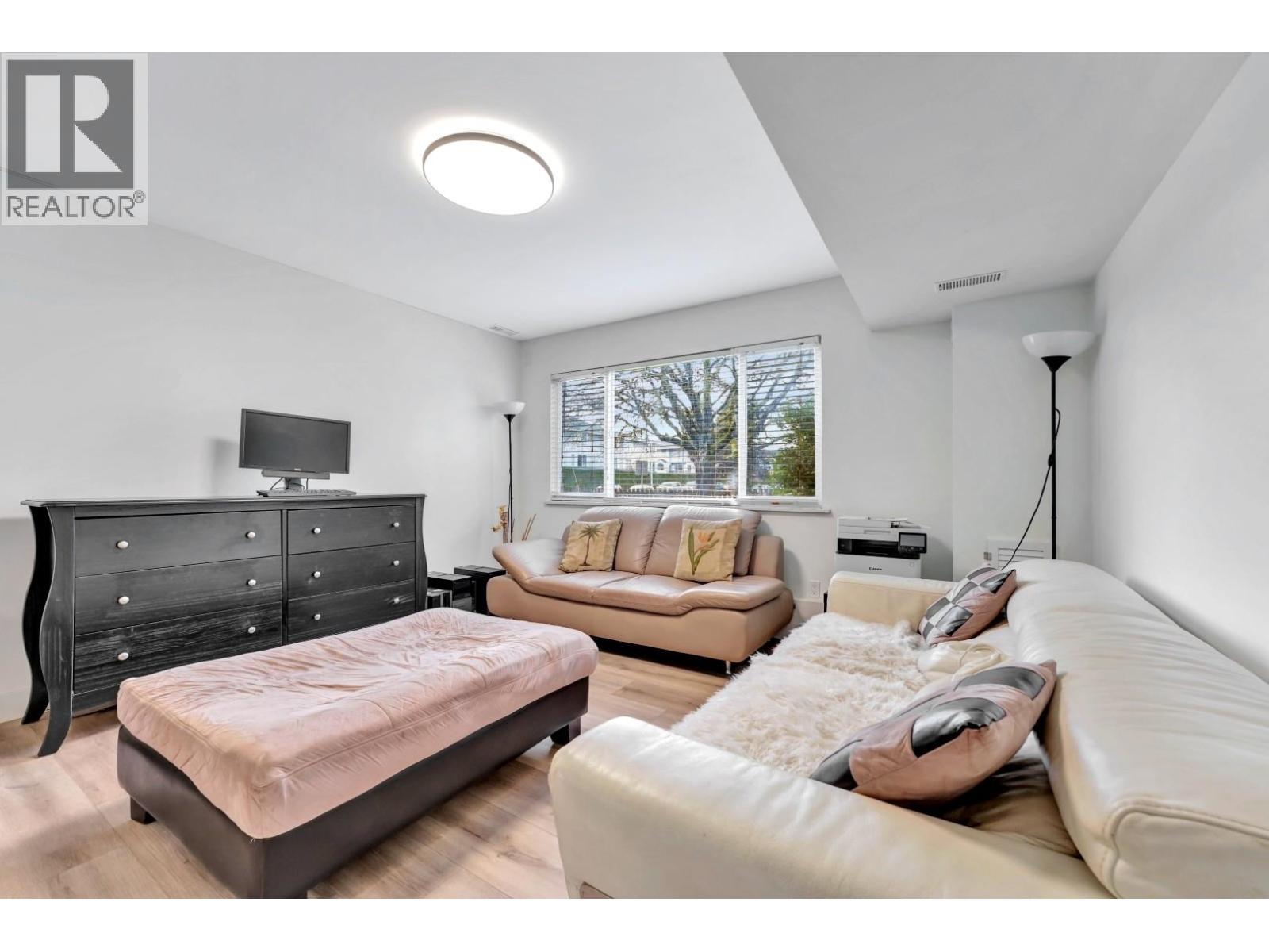 3512 Pearkes Place, Port Coquitlam, British Columbia  V3B 5E5 - Photo 29 - R3076065