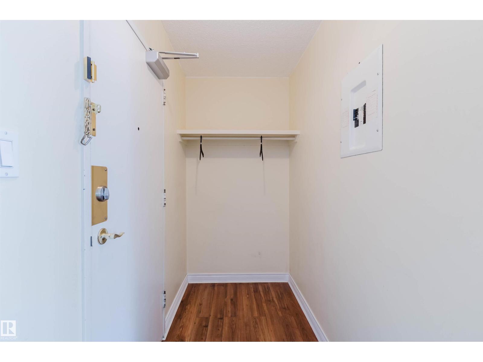 #201 11450 40 Av Nw, Edmonton, Alberta  T6J 0R5 - Photo 3 - E4469095