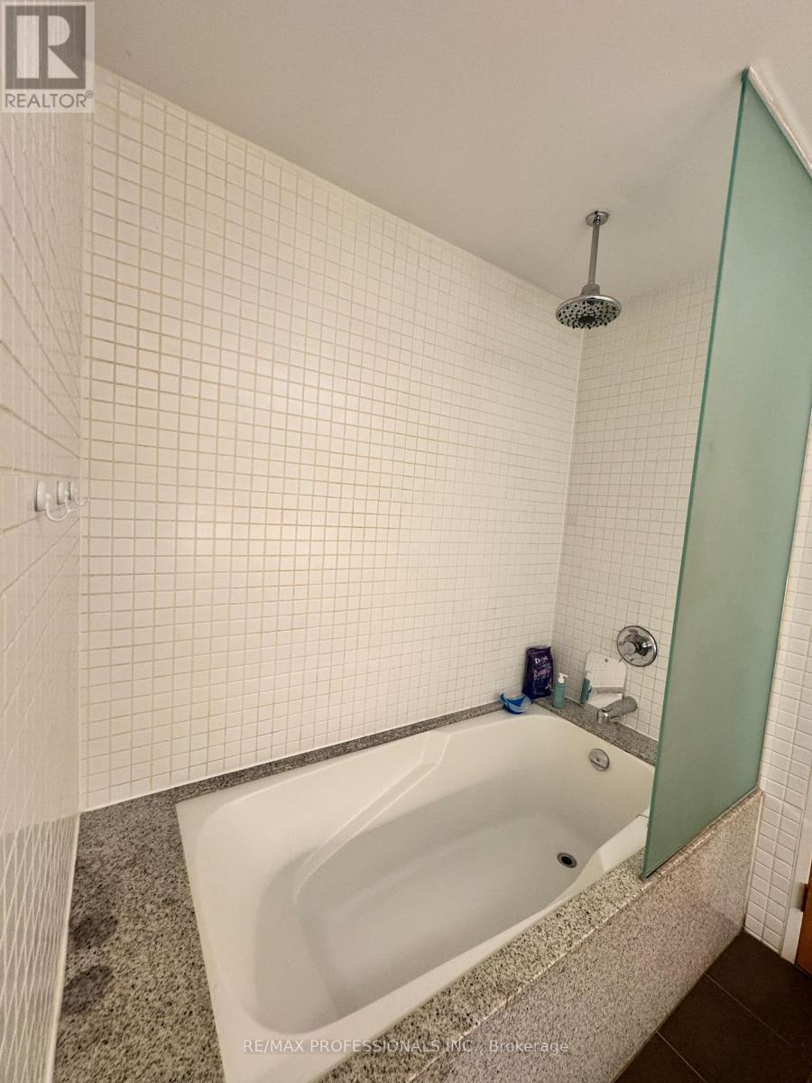 126 - 1 Shaw Street, Toronto, Ontario  M6K 0A1 - Photo 36 - C12664078