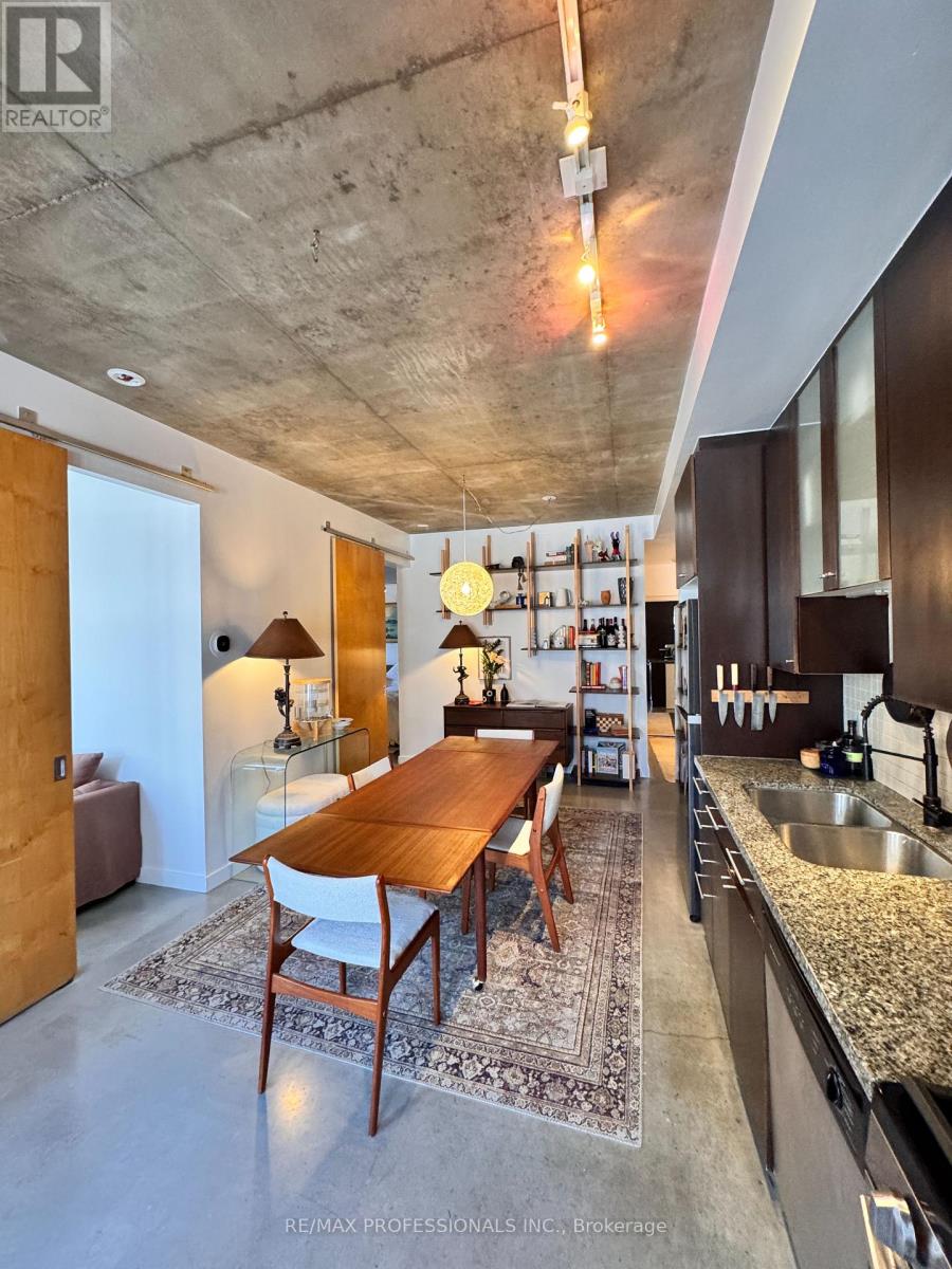 126 - 1 Shaw Street, Toronto, Ontario  M6K 0A1 - Photo 4 - C12664078