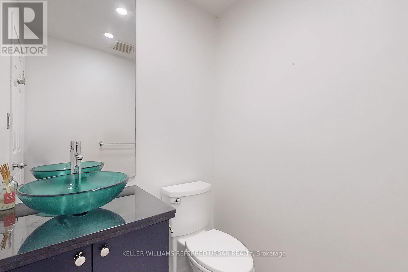 4a Portland Street, Toronto, Ontario  M5V 3N6 - Photo 19 - C12664100