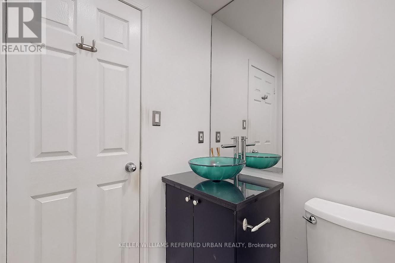 4a Portland Street, Toronto, Ontario  M5V 3N6 - Photo 20 - C12664100