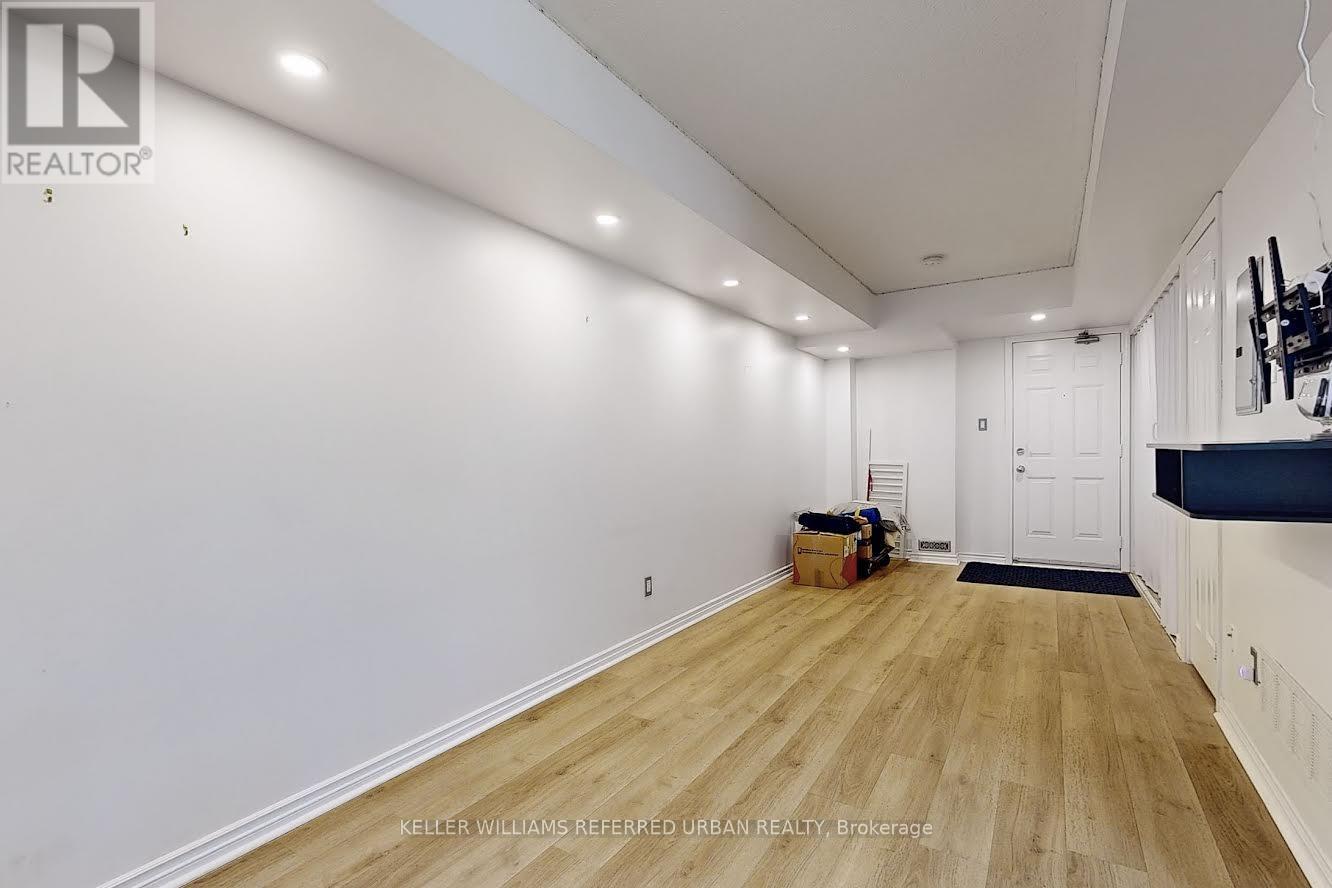 4a Portland Street, Toronto, Ontario  M5V 3N6 - Photo 27 - C12664100