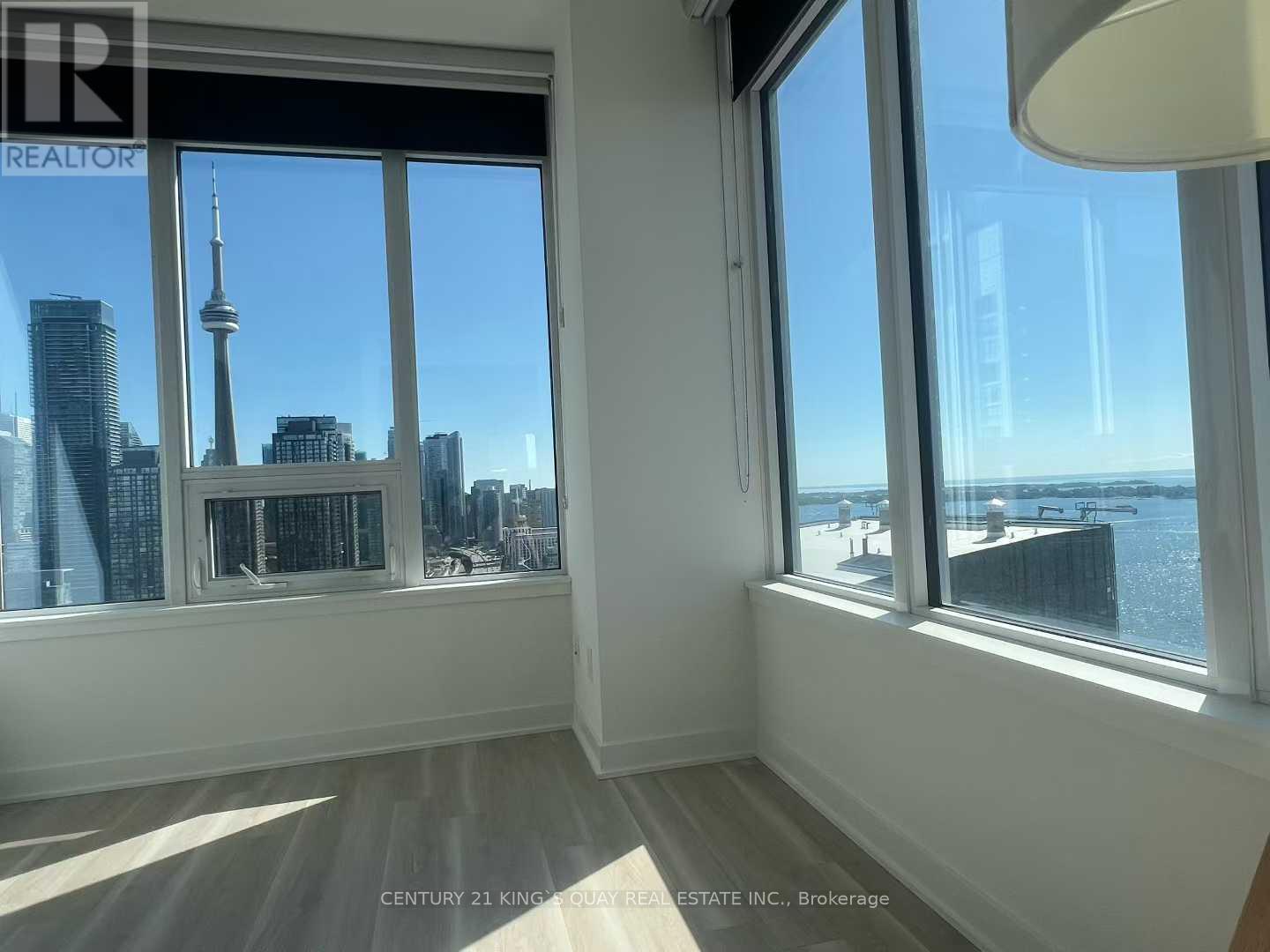 3815 - 17 Bathurst Street, Toronto, Ontario  M5V 0N1 - Photo 5 - C12664102