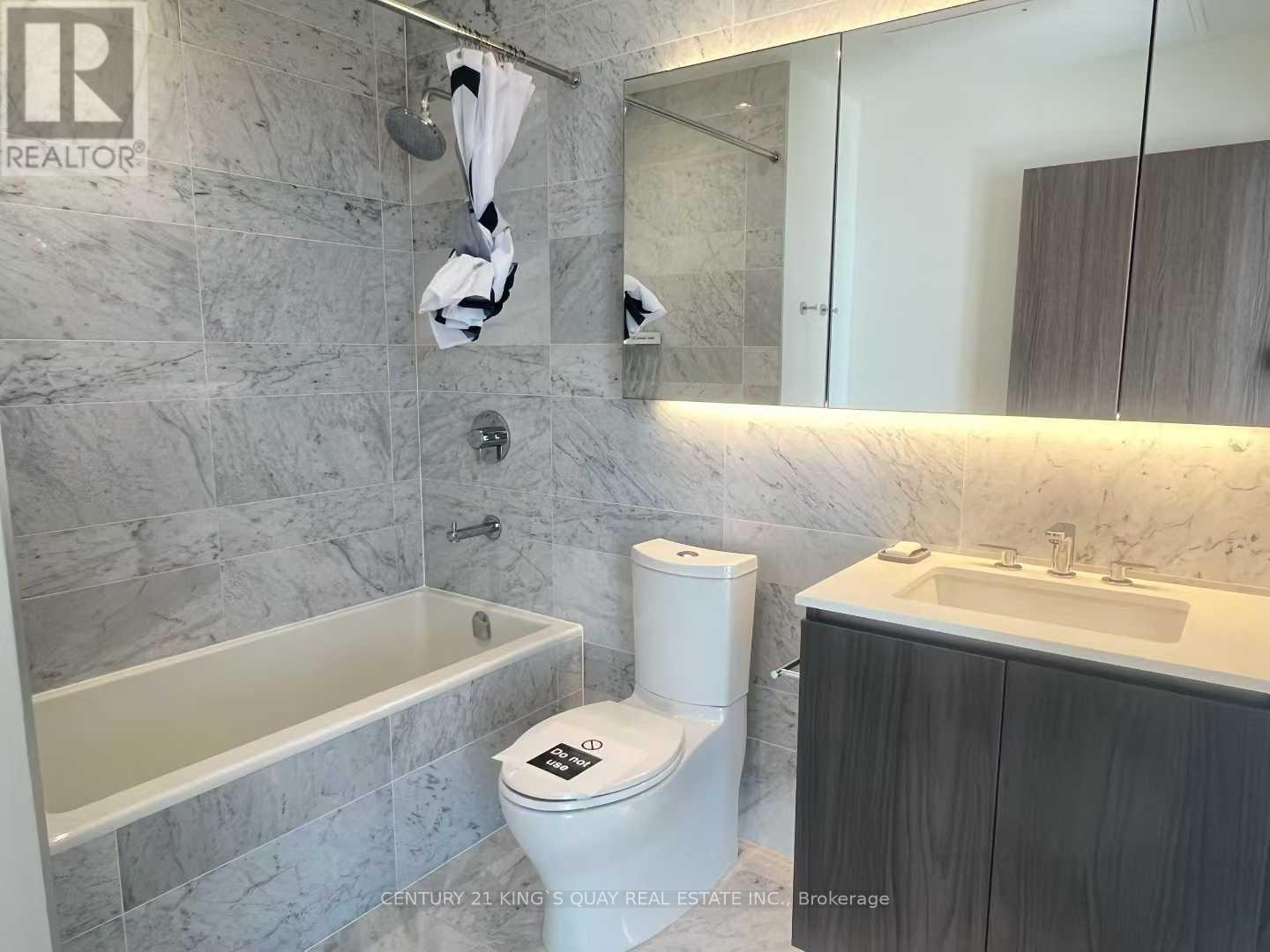 3815 - 17 Bathurst Street, Toronto, Ontario  M5V 0N1 - Photo 6 - C12664102