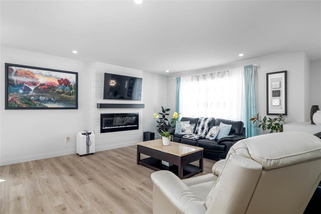 13 Glacier Bay, Steinbach, Manitoba  R5G 0Z5 - Photo 5 - 202600306