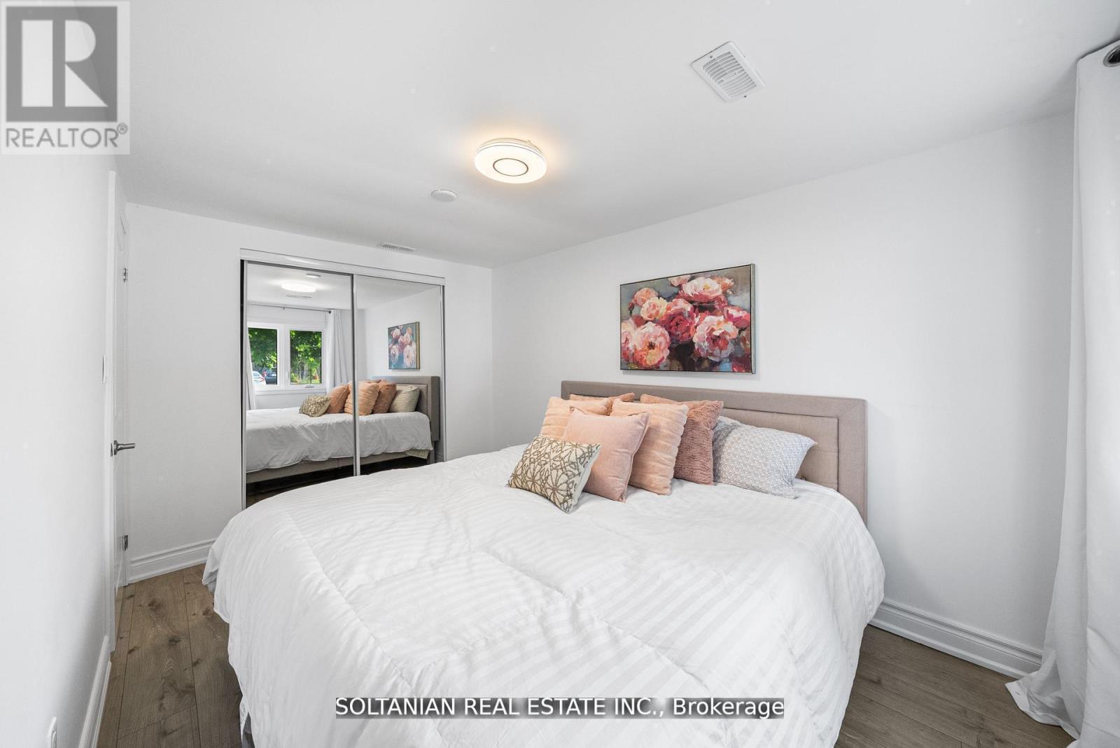 335 Miami Drive, Georgina, Ontario  L4P 2Z6 - Photo 15 - N12664116