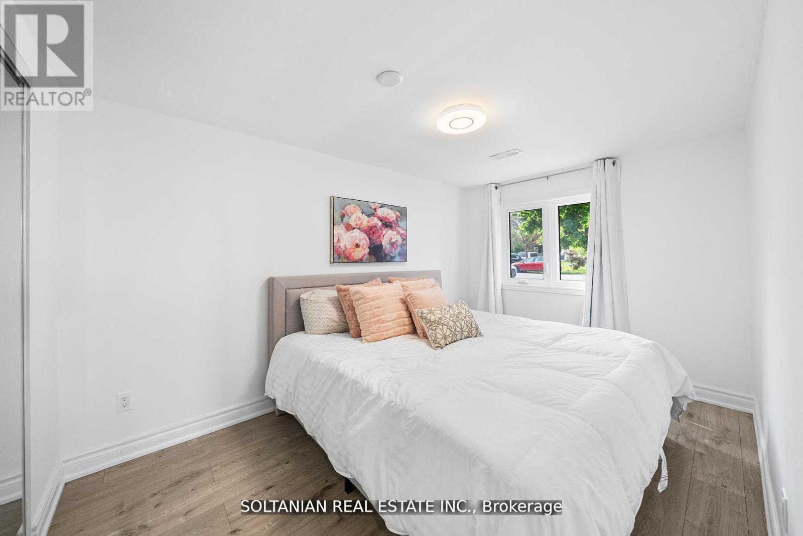 335 Miami Drive, Georgina, Ontario  L4P 2Z6 - Photo 16 - N12664116