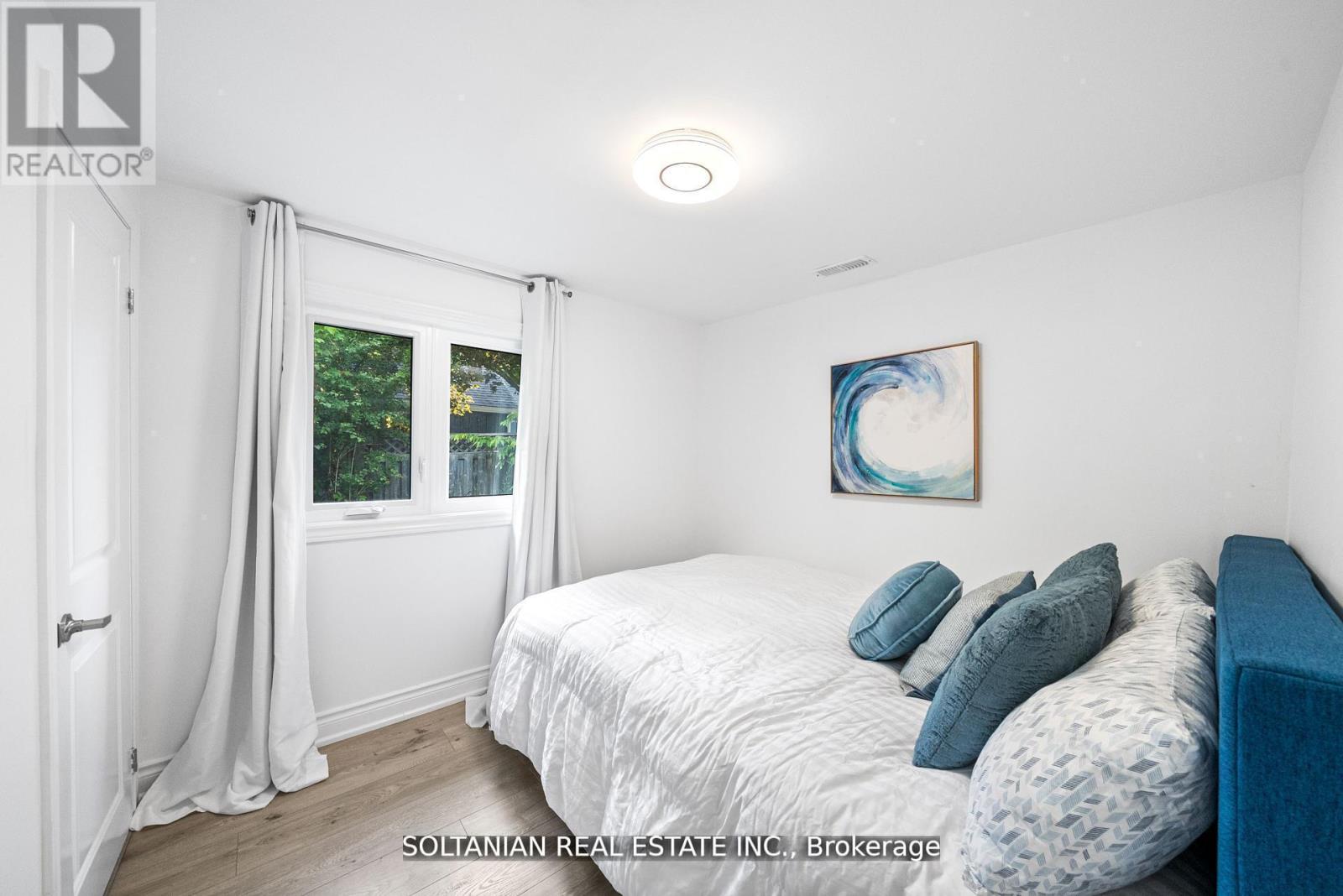 335 Miami Drive, Georgina, Ontario  L4P 2Z6 - Photo 18 - N12664116