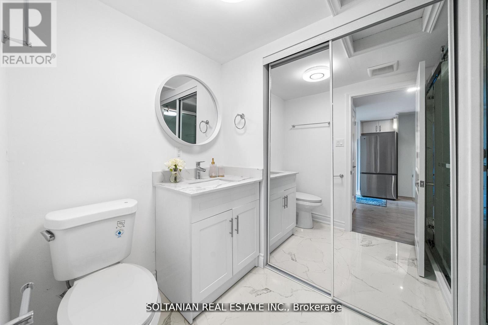 335 Miami Drive, Georgina, Ontario  L4P 2Z6 - Photo 20 - N12664116