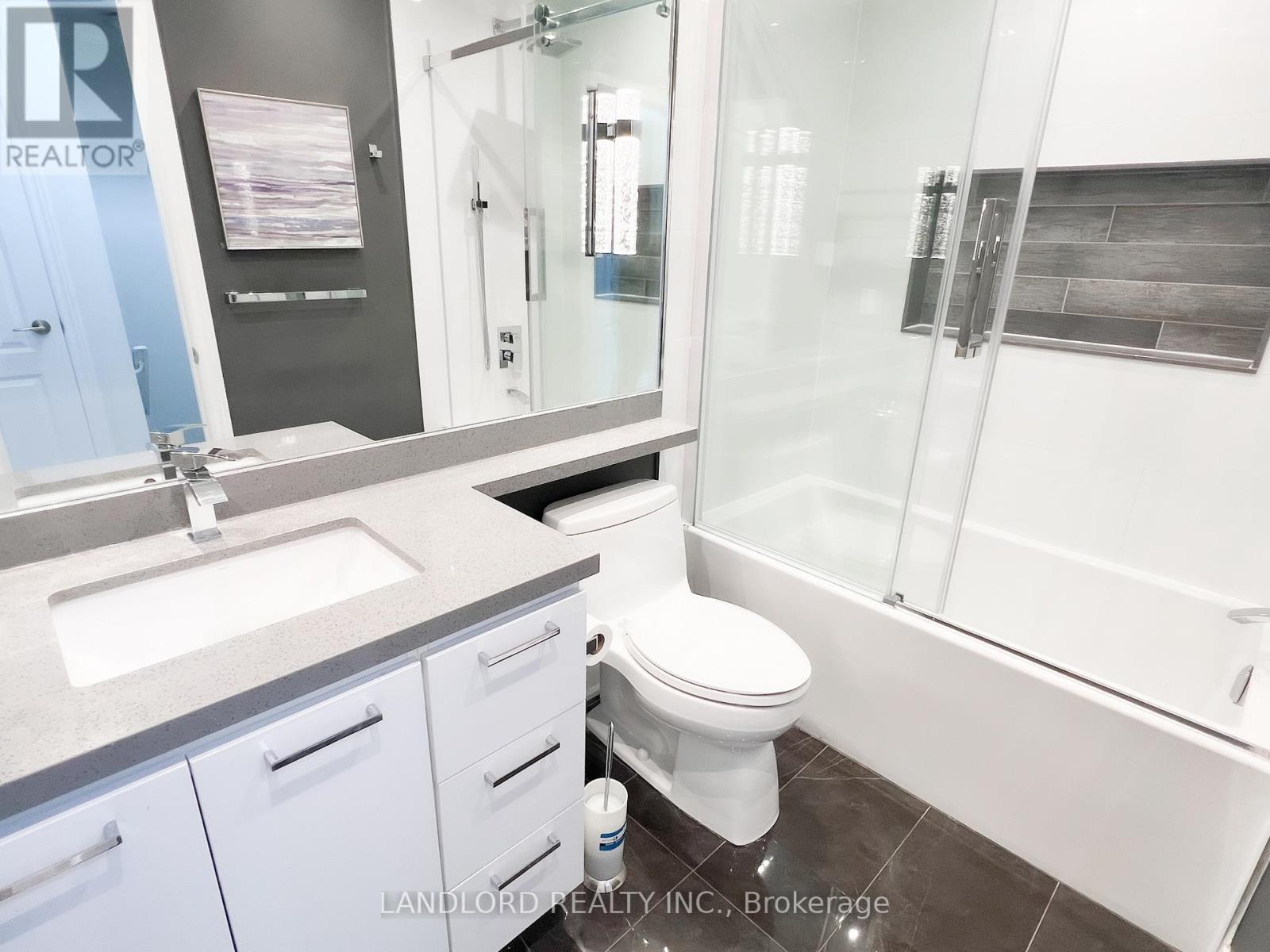 33 Benson Avenue, Richmond Hill, Ontario  L4C 4E5 - Photo 12 - N12664126