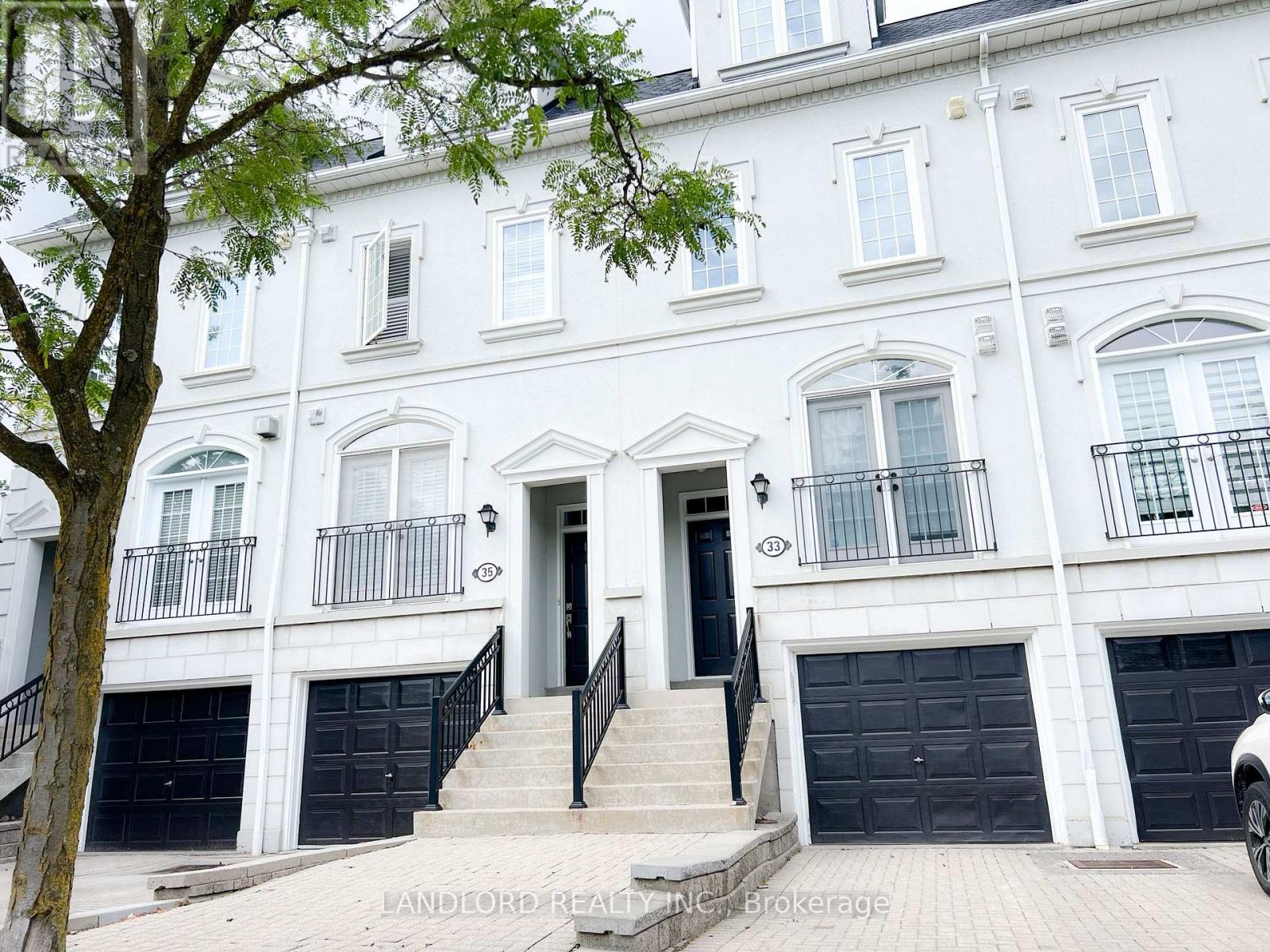 33 Benson Avenue, Richmond Hill, Ontario  L4C 4E5 - Photo 26 - N12664126