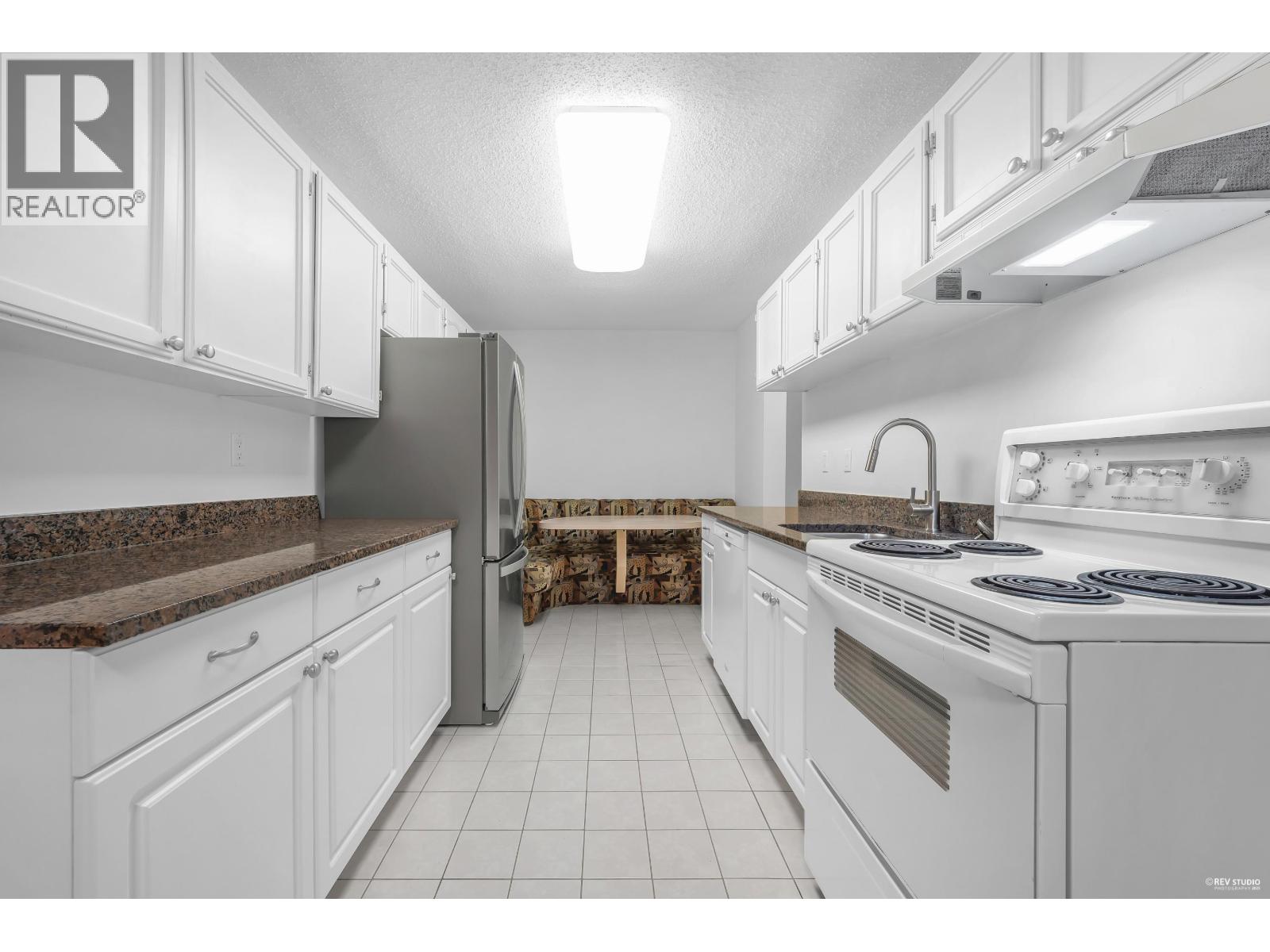 103 150 E 5th Street, North Vancouver, British Columbia  V7L 1L5 - Photo 11 - R3076035