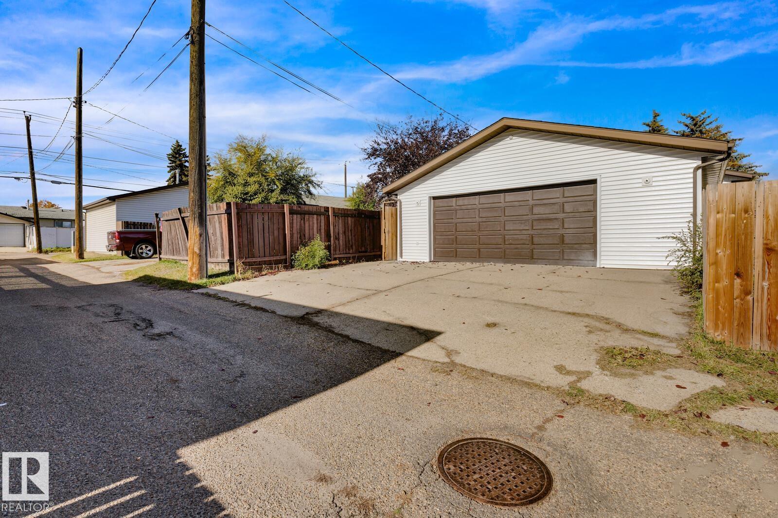 5803 136 Av Nw, Edmonton, Alberta  T5A 0N4 - Photo 23 - E4469096