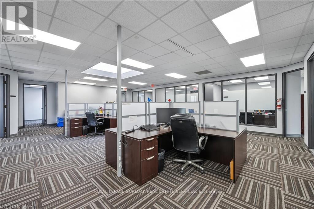 200/202 - 3430 South Service Road, Burlington, Ontario  L7N 3T9 - Photo 5 - W12664104