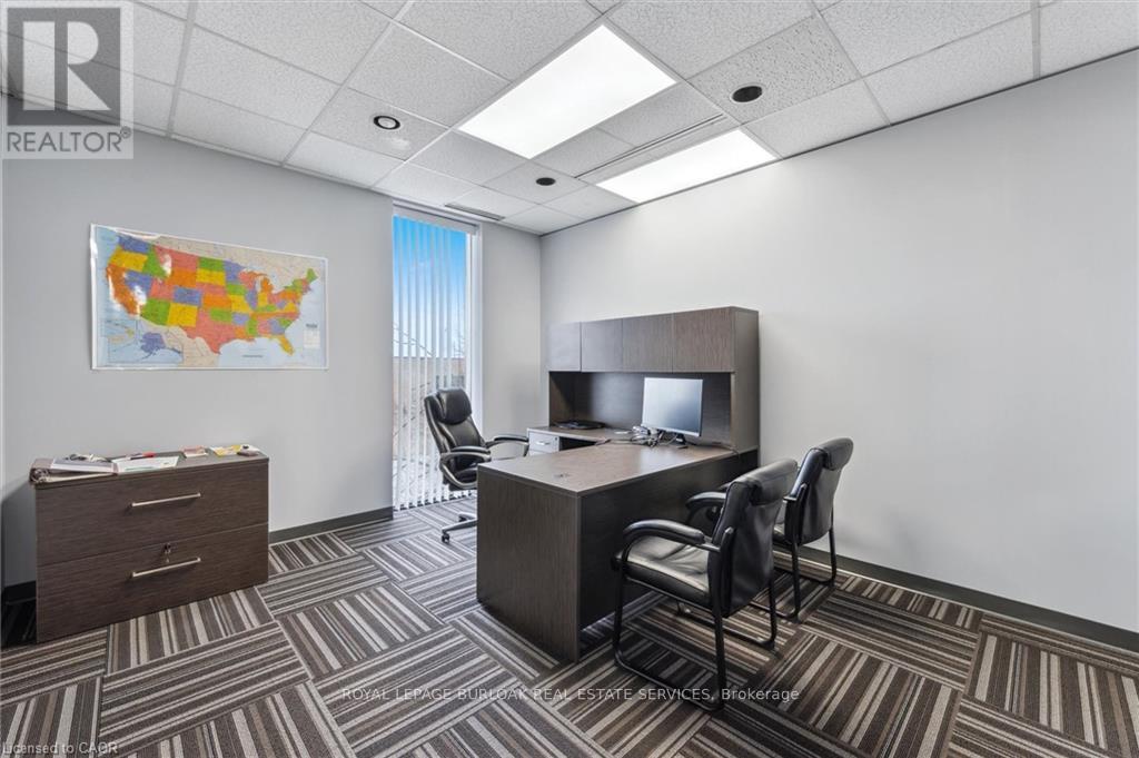 200/202 - 3430 South Service Road, Burlington, Ontario  L7N 3T9 - Photo 9 - W12664104