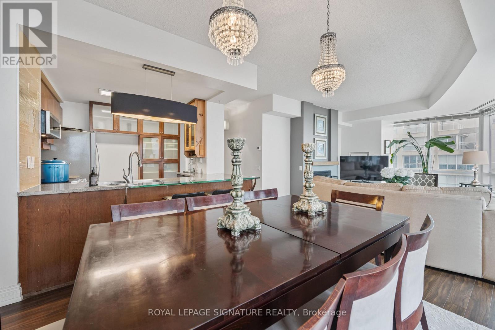 801e - 500 Queens Quay W, Toronto, Ontario  M5V 3K8 - Photo 5 - C12654274