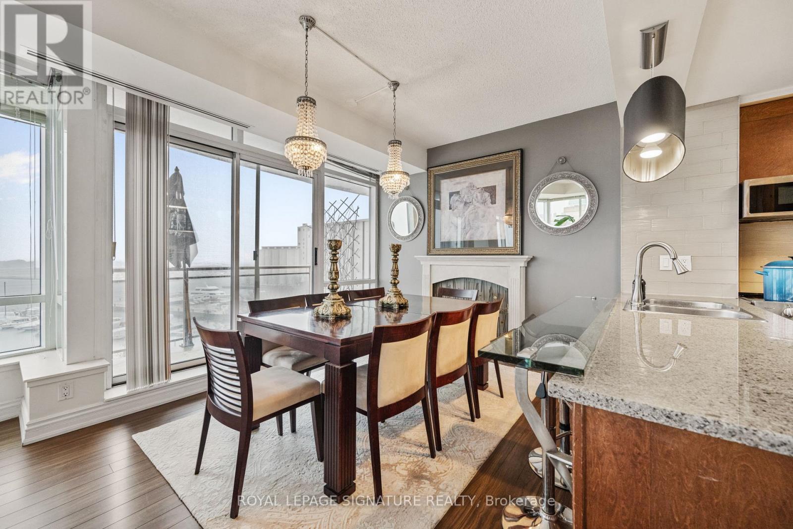 801e - 500 Queens Quay W, Toronto, Ontario  M5V 3K8 - Photo 7 - C12654274