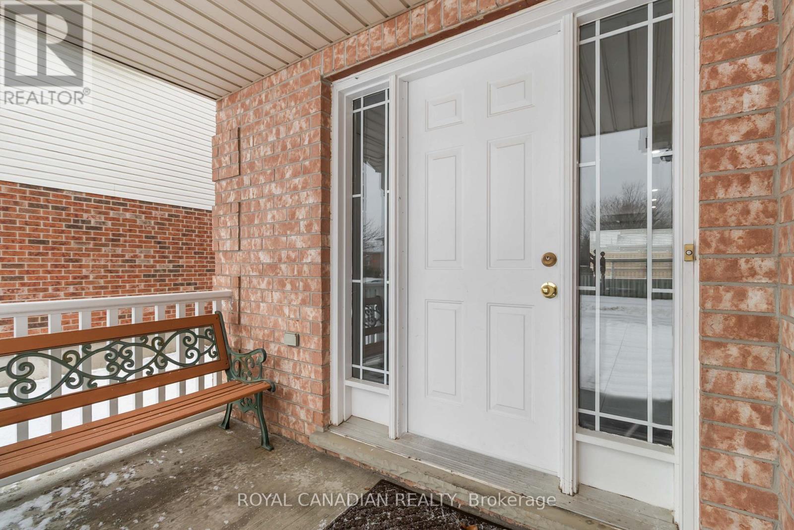 3 Melrose Place, Guelph, Ontario  N1K 1W8 - Photo 5 - X12664122