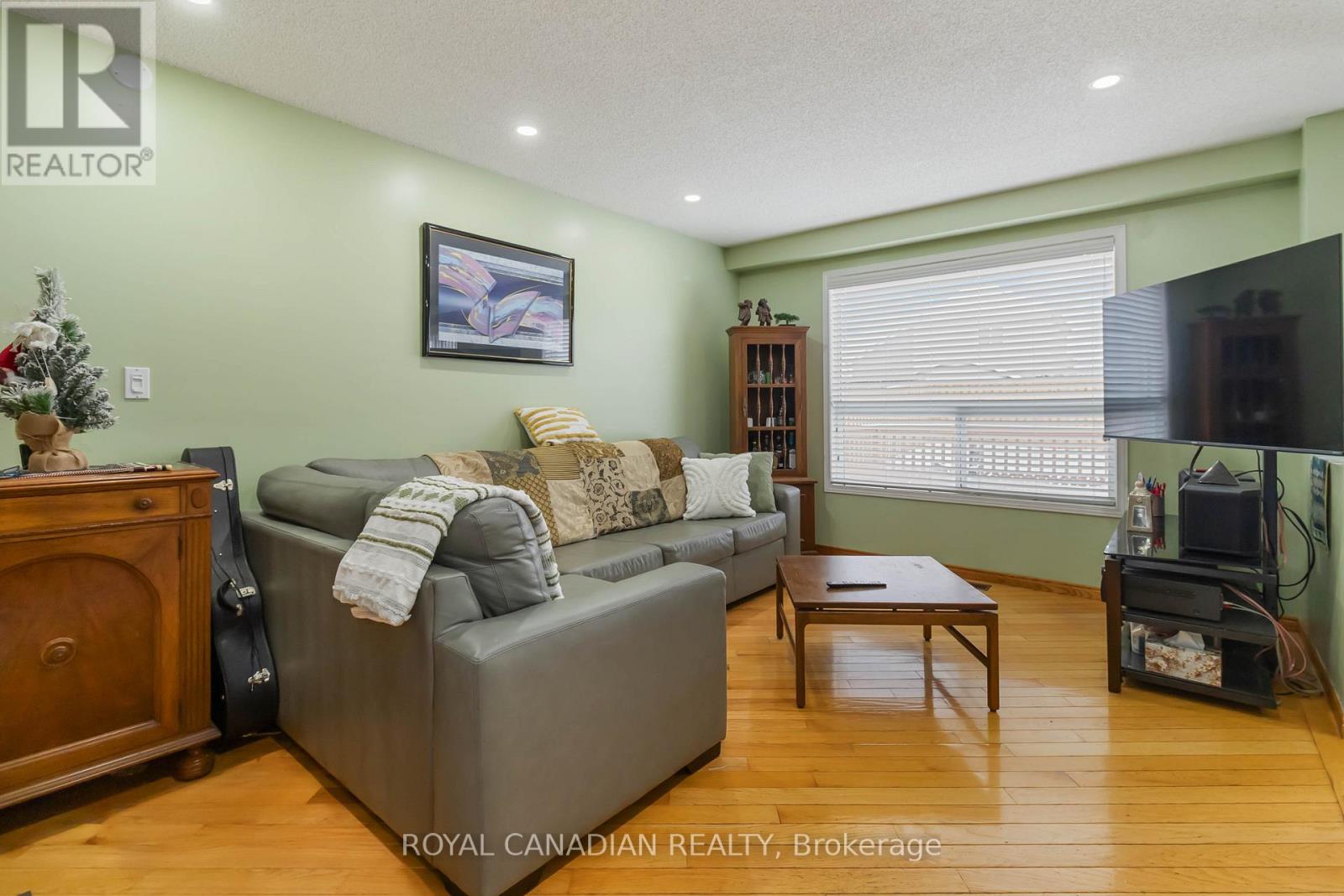 3 Melrose Place, Guelph, Ontario  N1K 1W8 - Photo 9 - X12664122