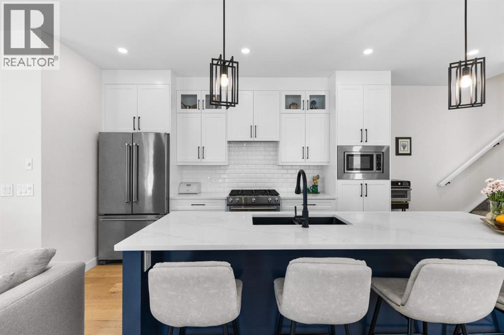 3001 26a Street Sw, Calgary, Alberta  T3E 2E2 - Photo 15 - A2277071