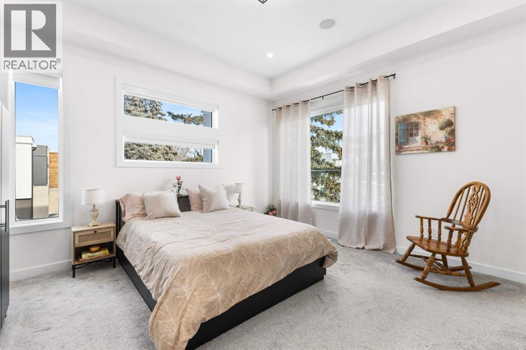 3001 26a Street Sw, Calgary, Alberta  T3E 2E2 - Photo 24 - A2277071