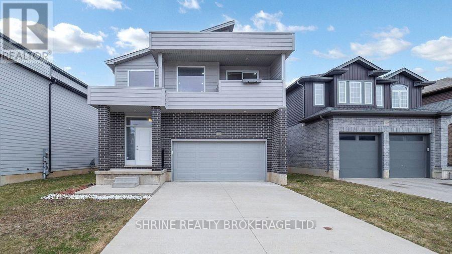 1395 LAWSON ROAD, London North, Ontario