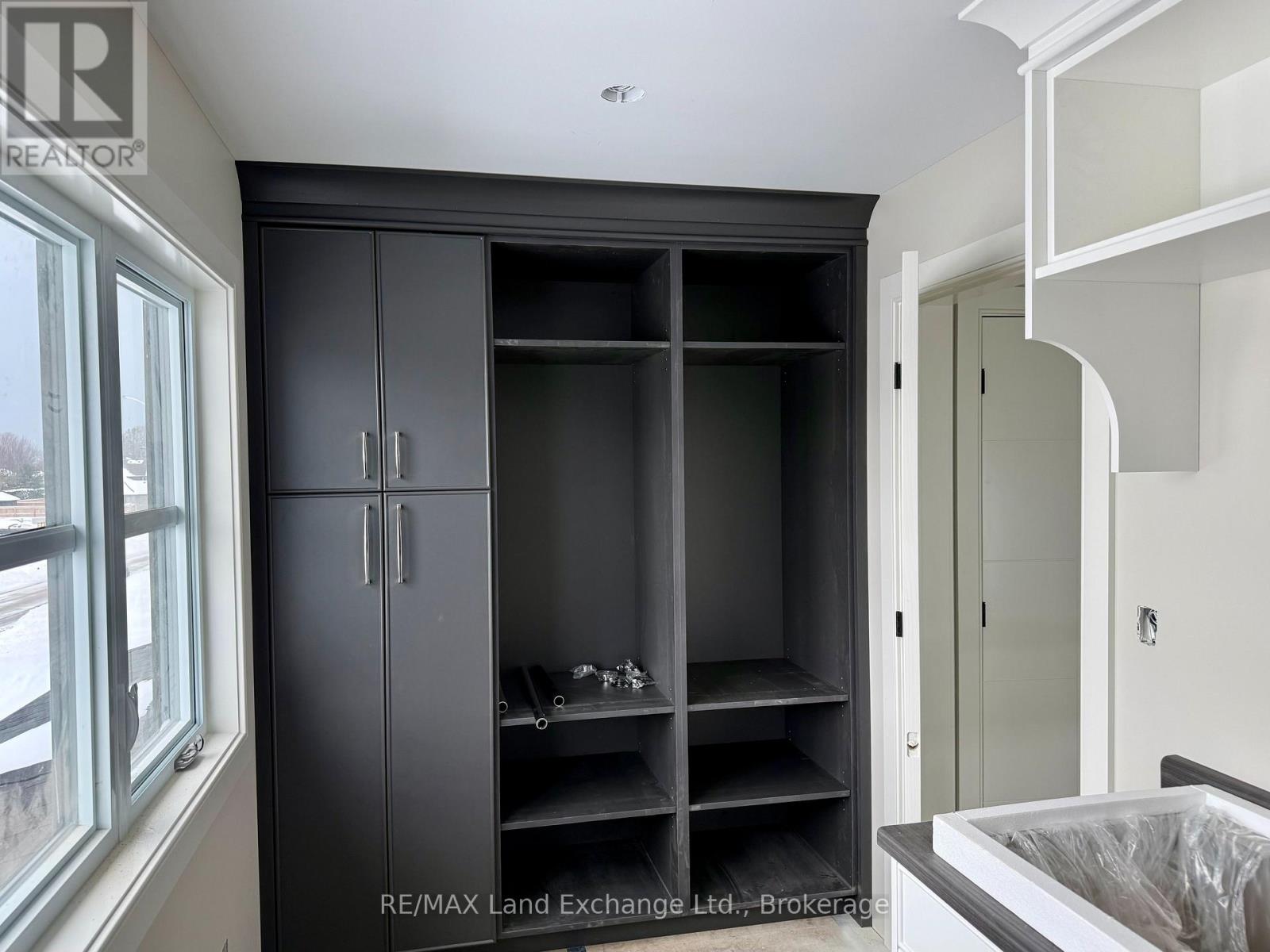 962 Bogdanovic Way, Huron-Kinloss, Ontario  N2Z 0H4 - Photo 7 - X12551532