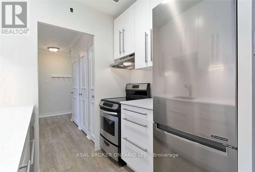 78 Warren Road W, Toronto, Ontario  M4V 2R6 - Photo 15 - C12664206