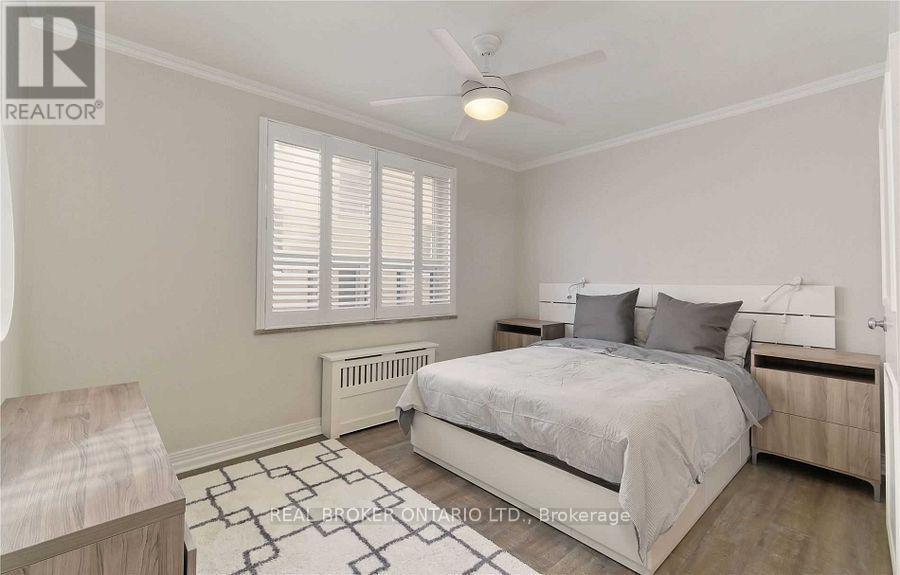 78 Warren Road W, Toronto, Ontario  M4V 2R6 - Photo 17 - C12664206