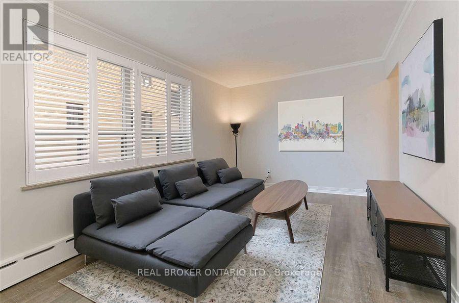 78 Warren Road W, Toronto, Ontario  M4V 2R6 - Photo 6 - C12664206