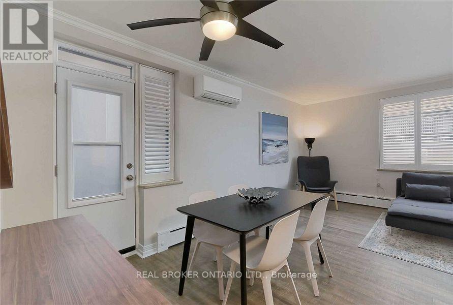 78 Warren Road W, Toronto, Ontario  M4V 2R6 - Photo 8 - C12664206