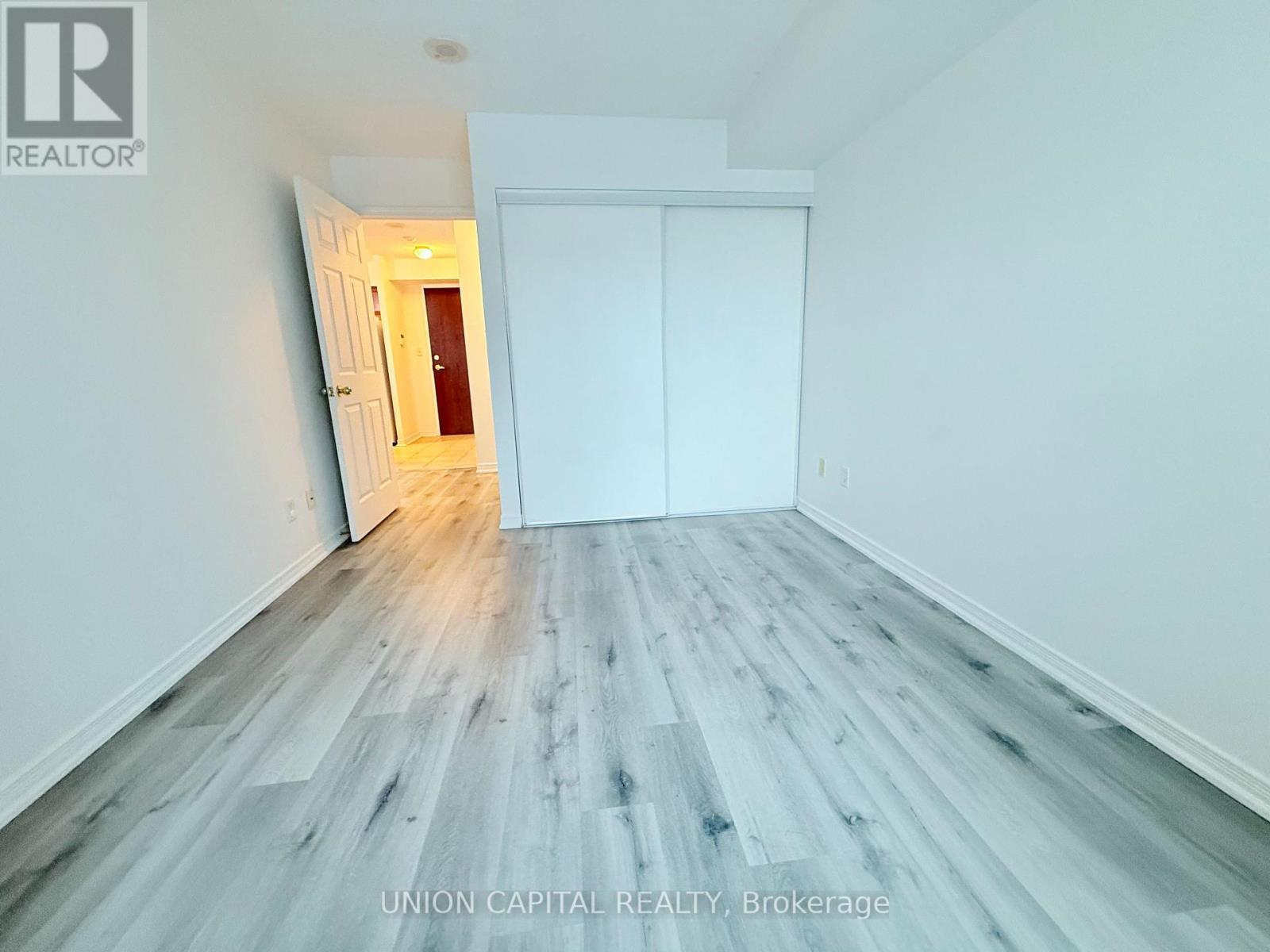 308 - 39 Oneida Crescent, Richmond Hill, Ontario  L4B 4T9 - Photo 13 - N12664200