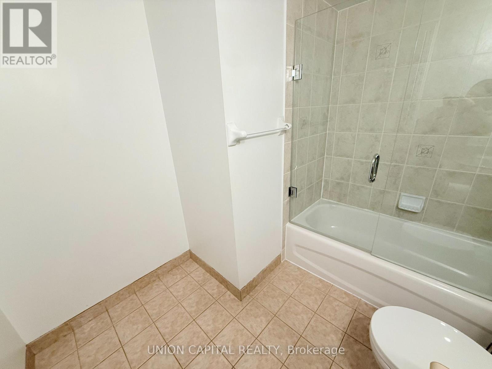 308 - 39 Oneida Crescent, Richmond Hill, Ontario  L4B 4T9 - Photo 15 - N12664200